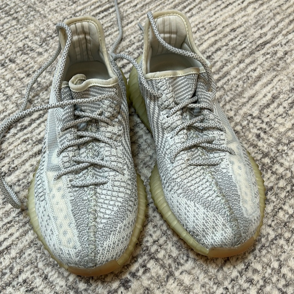 Adidas Yeezy boost 350 V2